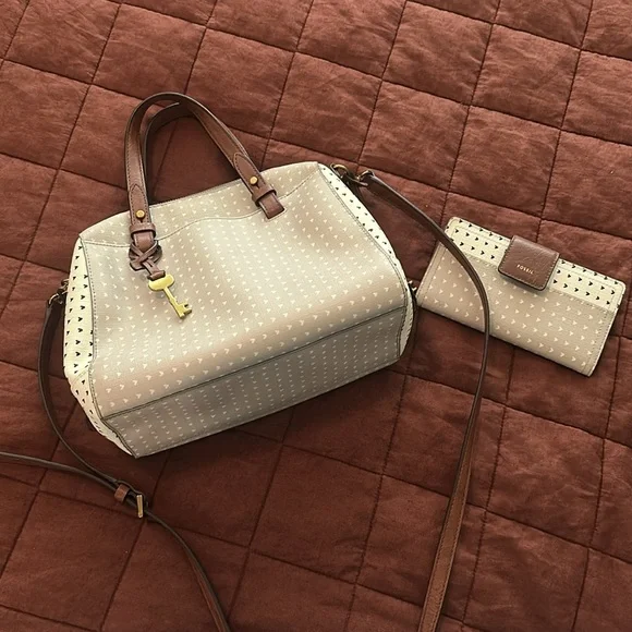 Fossil - Rachel Satchel and Matching Wallet - Picture 2 of 8